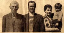 Štiri generacije rodbine Lušenc: oče Valentin, sin Jakob, vnukinja Brigita, por. Bedenik, in pravnuk Maks Bedenik (hrani Maks Bedenik) title=