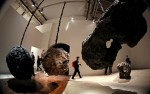 Phyllida Barlow iz Anglije title=