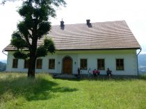 Čudovita posest Brabar sameva in menda išče novega lastnika title=