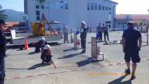 Polnjenje signalne tarče z vodo title=