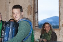 Zaigral je Rene Črešnar title=