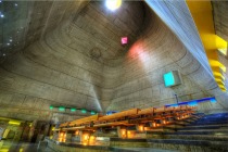 Le Corbusier, cerkev sv. Petra v Firminyju title=